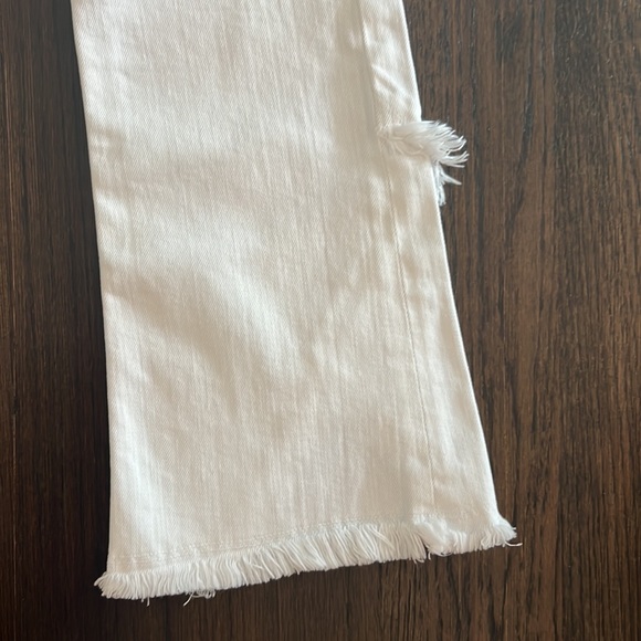 Citizens of Humanity white jeans Drew Fray high rise crop flare sz 27 - Picture 3 of 11